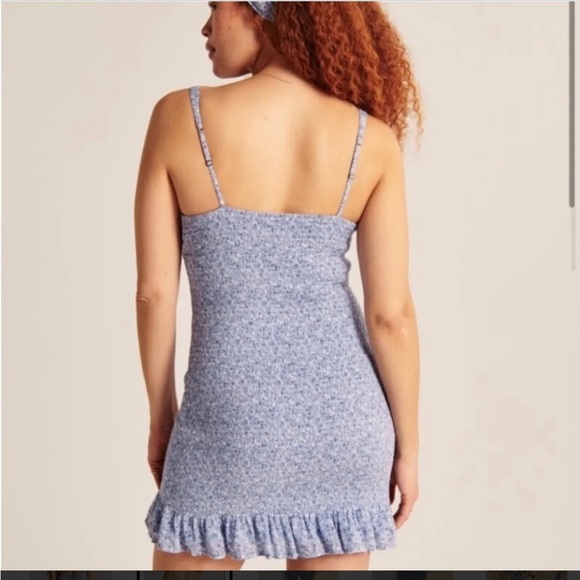 Abercrombie & Fitch Floral Smocked Mini Dress M - Picture 3 of 7